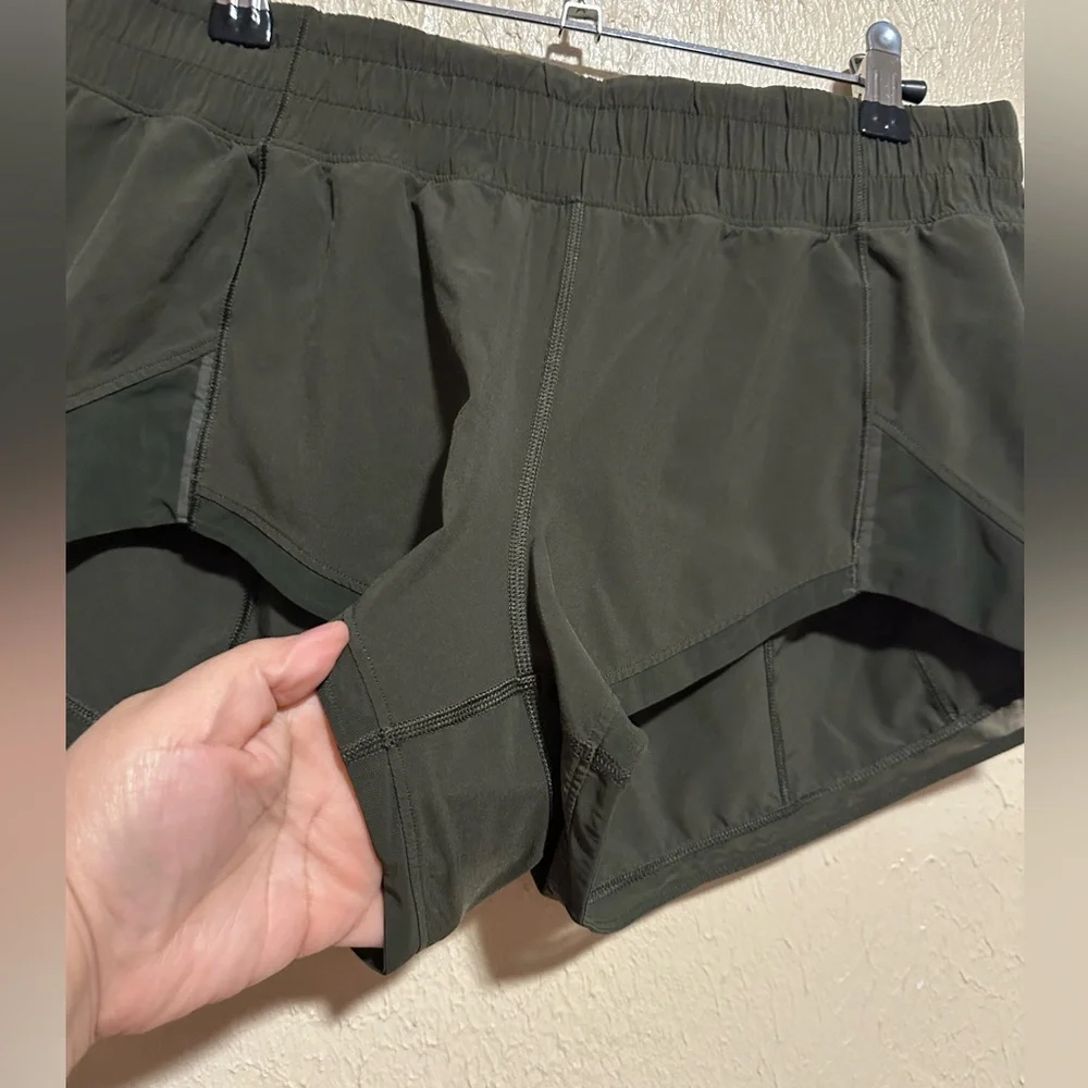Lululemon‎ Miles Ahead Short Size 8 Workout Gym Running Yoga Dark green